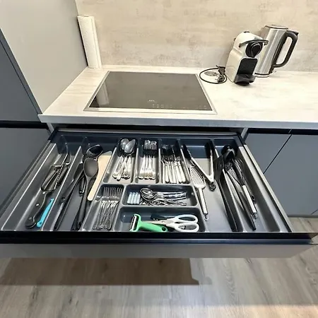 New Near Tipos Arena, Free Parking, Danubius One Building Apartmán