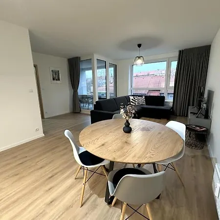 Apartament New Near Tipos Arena, Free Parking, Danubius One Building