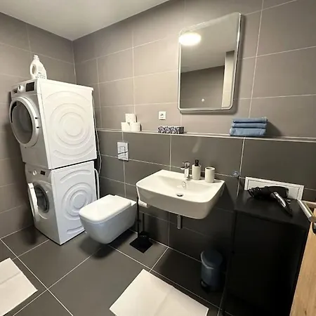 New Near Tipos Arena, Free Parking, Danubius One Building * Bratysława