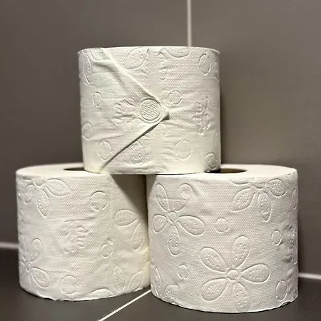 アパート New Near Tipos Arena, Free Parking, Danubius One Building *