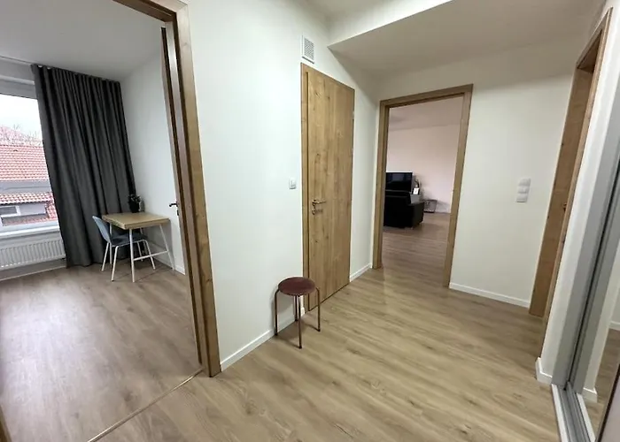 New Near Tipos Arena, Free Parking, Danubius One Building *