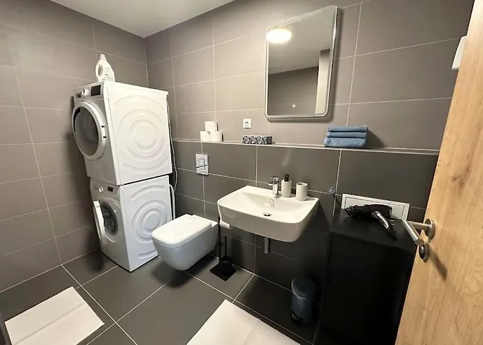 New Near Tipos Arena, Free Parking, Danubius One Building * Bratislava