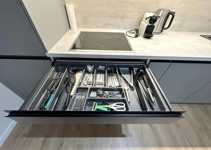 New Near Tipos Arena, Free Parking, Danubius One Building Appartement