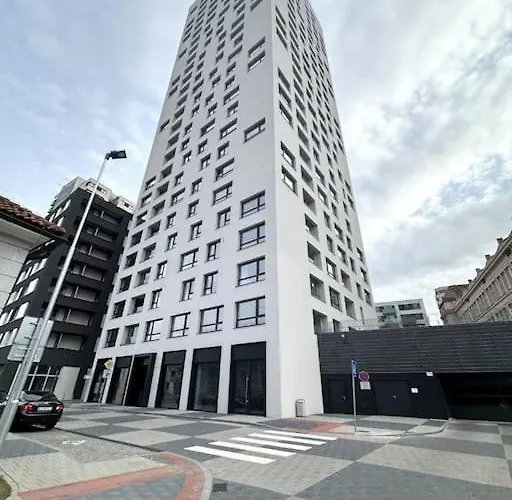 New Near Tipos Arena, Free Parking, Danubius One Building Appartement *