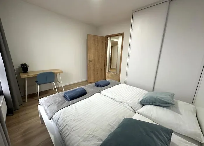 Appartement New Near Tipos Arena, Free Parking, Danubius One Building